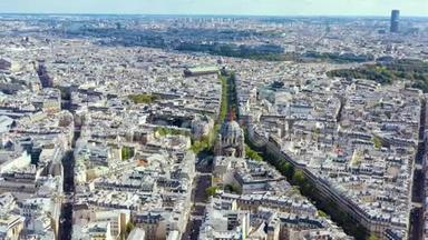 巴黎，法国-<strong>五月</strong>，2019年：空中无人机观巴黎市中心。 城市<strong>的</strong>历史部分有<strong>风</strong>景。